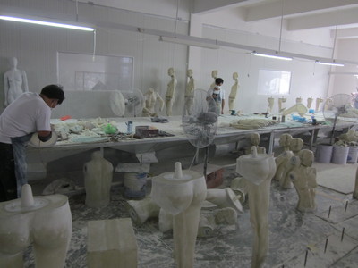 金華歐亞工藝制品 專業服裝模特與展示道具制造商